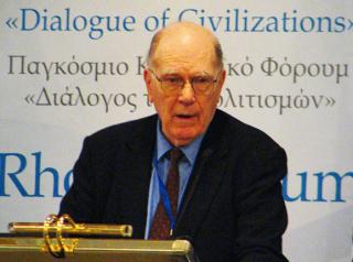 Lyndon LaRouche beim "Dialog der Zivilisationen" 2009